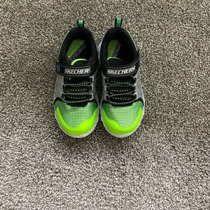 Sketchers Kids Light up shoes